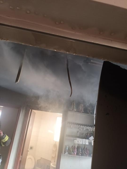 Foto 7 de 7 — Incêndio atinge parte de escritório administrativo de igreja em Américo
